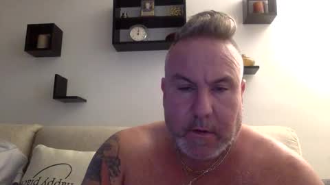 banana5289 online show from 01-05-25, 04:59