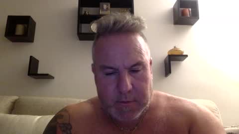 banana5289 online show from 01-11-25, 12:01