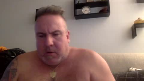 banana5289 online show from 03-04-25, 08:38