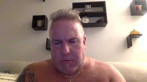 banana5289 online show from 09-08-25, 10:53