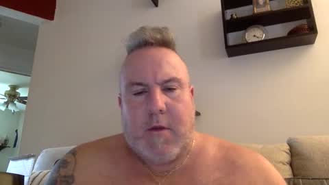 Snapshot of banana5289 chatting on 02-14-26, 03:31 banana5289 online show from 02-14-26, 03:31