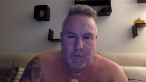 Snapshot of banana5289 chatting on 02-17-26, 09:43 banana5289 online show from 02-17-26, 09:43