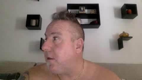 Snapshot of banana5289 chatting on 02-24-26, 08:40 banana5289 online show from 02-24-26, 08:40