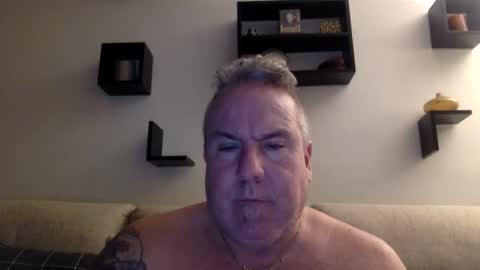 Snapshot of banana5289 chatting on 03-08-26, 10:30 banana5289 online show from 03-08-26, 10:30