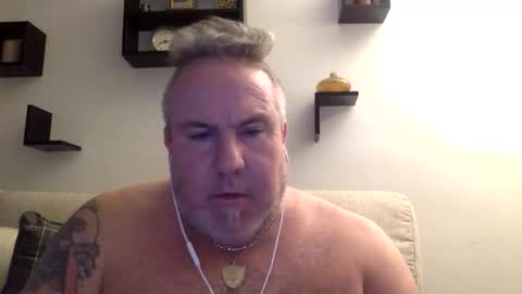 Snapshot of banana5289 chatting on 03-12-26, 01:17 banana5289 online show from 03-12-26, 01:17