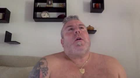 banana5289 online show from 05-08-26, 04:12