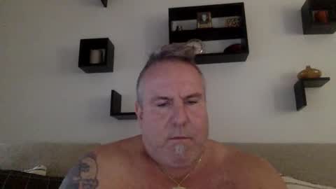 banana5289 online show from 05-11-26, 06:49