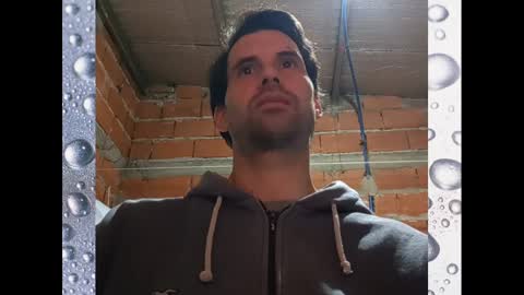 Snapshot of banana_argen_15 chatting on 12-07-24, 01:58 Ezequiel online show from 12-07-24, 01:58