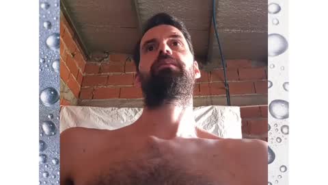 Snapshot of banana_argen_15 chatting on 01-12-25, 06:49 Ezequiel online show from 01-12-25, 06:49