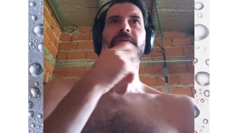 Snapshot of banana_argen_15 chatting on 02-13-25, 05:11 Ezequiel online show from 02-13-25, 05:11