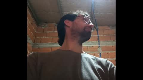 Snapshot of banana_argen_15 chatting on 09-19-25, 01:29 Ezequiel online show from 09-19-25, 01:29