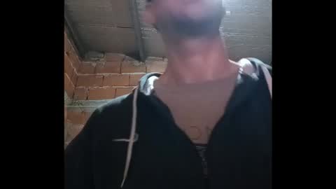 Ezequiel online show from 10-18-25, 12:35