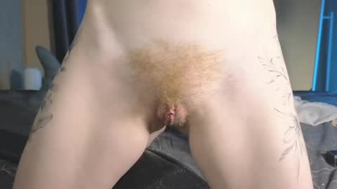 Snapshot of banana_kitty chatting on 05-12-26, 02:03 . online show from 05-12-26, 02:03