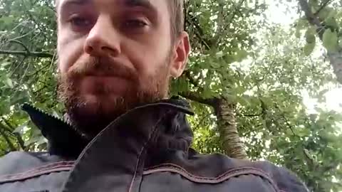 Snapshot of bananek98 chatting on 10-04-25, 08:23 bananek online show from 10-04-25, 08:23