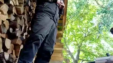 Snapshot of bananek98 chatting on 10-05-25, 08:45 bananek online show from 10-05-25, 08:45