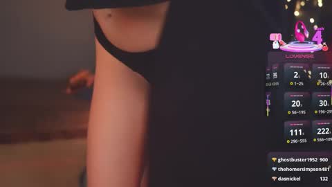 Ellen and  online show from 02-25-25, 01:50