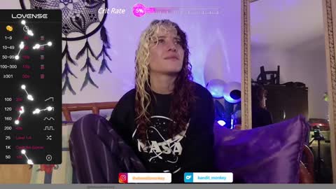 Snapshot of bandit_monkey chatting on 12-06-24, 07:21 V E R O N I C A online show from 12-06-24, 07:21