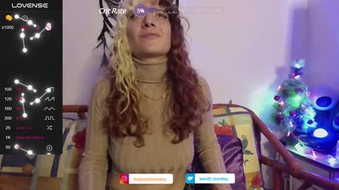 Snapshot of bandit_monkey chatting on 12-19-24, 05:40 V E R O N I C A online show from 12-19-24, 05:40