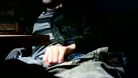 Snapshot of banginondadrumsalldaylong chatting on 09-26-25, 08:18 banginondadrumsalldaylong online show from 09-26-25, 08:18