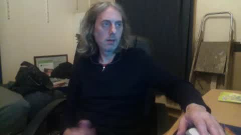 Snapshot of bangintoleather chatting on 09-22-25, 01:40 bangintoleather online show from 09-22-25, 01:40
