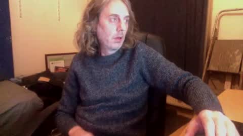 Snapshot of bangintoleather chatting on 10-05-25, 02:10 bangintoleather online show from 10-05-25, 02:10