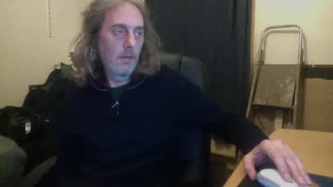 Snapshot of bangintoleather chatting on 10-12-25, 01:48 bangintoleather online show from 10-12-25, 01:48