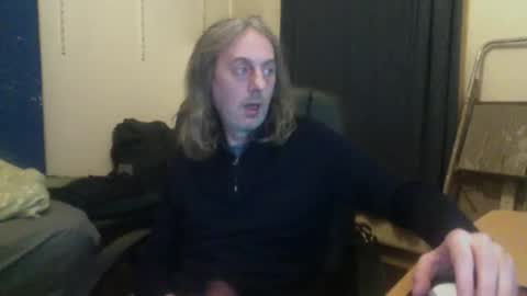 Snapshot of bangintoleather chatting on 12-20-25, 03:02 bangintoleather online show from 12-20-25, 03:02