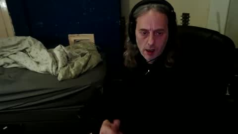 bangintoleather online show from 04-25-26, 02:58