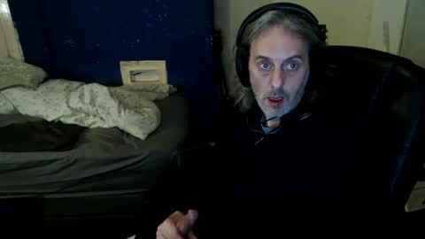 bangintoleather online show from 05-06-26, 02:19