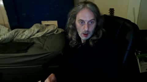 bangintoleather online show from 05-07-26, 02:17