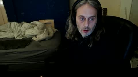 bangintoleather online show from 05-08-26, 02:17