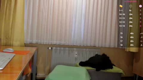       online show from 05-08-26, 06:08