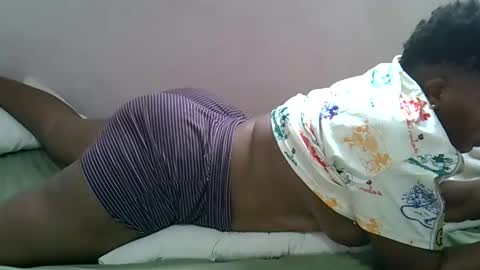 Snapshot of bantubaby chatting on 03-23-26, 01:04 bantubaby online show from 03-23-26, 01:04