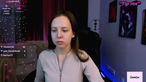 Snapshot of barbara_meow_ chatting on 12-14-24, 01:49 Barbara online show from 12-14-24, 01:49