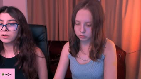 Snapshot of barbara_meow_ chatting on 12-20-24, 09:28 Barbara online show from 12-20-24, 09:28