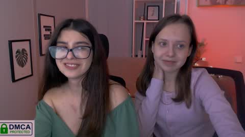 Snapshot of barbara_meow_ chatting on 12-25-24, 11:42 Barbara online show from 12-25-24, 11:42