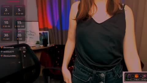 Snapshot of barbara_meow_ chatting on 01-07-25, 01:46 Barbara online show from 01-07-25, 01:46