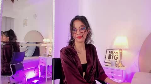 Snapshot of barbara_twerk chatting on 03-23-26, 10:25 Barbara online show from 03-23-26, 10:25