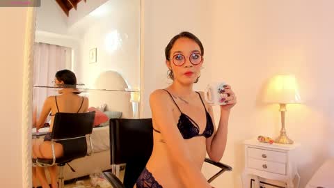 Snapshot of barbara_twerk chatting on 04-04-26, 10:18 Barbara online show from 04-04-26, 10:18
