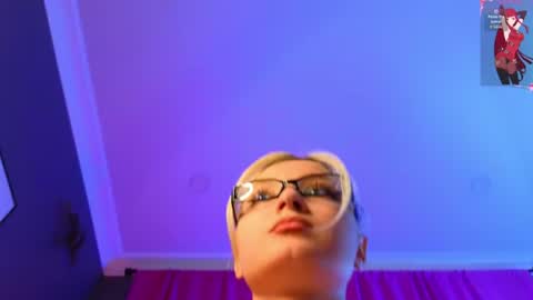Snapshot of barbarafinch chatting on 07-09-26, 06:28 Barbara online show from 07-09-26, 06:28