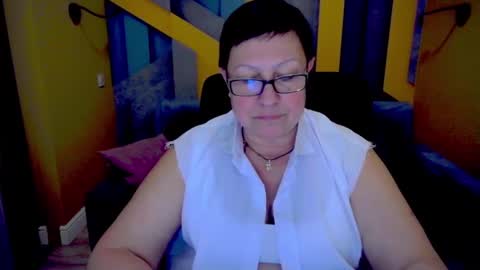 Snapshot of barbaraturners chatting on 12-02-24, 10:23 barbaraturners online show from 12-02-24, 10:23