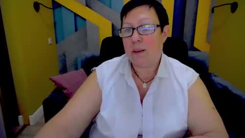 Snapshot of barbaraturners chatting on 12-03-24, 01:30 barbaraturners online show from 12-03-24, 01:30