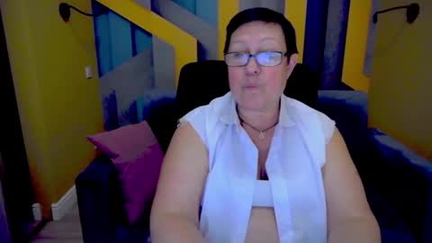 Snapshot of barbaraturners chatting on 12-03-24, 04:36 barbaraturners online show from 12-03-24, 04:36