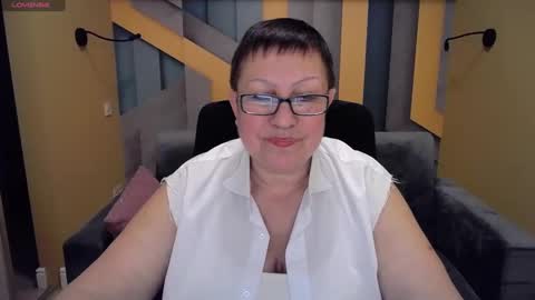 Snapshot of barbaraturners chatting on 12-22-24, 07:21 barbaraturners online show from 12-22-24, 07:21