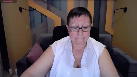 Snapshot of barbaraturners chatting on 12-22-24, 10:25 barbaraturners online show from 12-22-24, 10:25