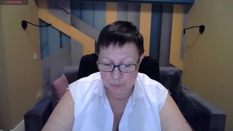 Snapshot of barbaraturners chatting on 01-03-25, 09:47 barbaraturners online show from 01-03-25, 09:47