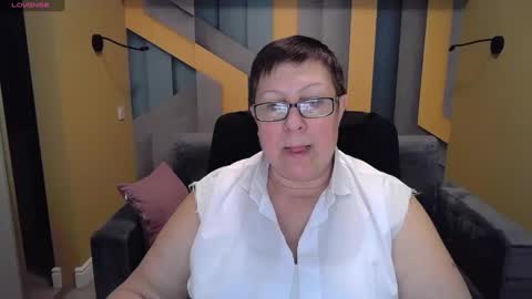 Snapshot of barbaraturners chatting on 01-21-25, 01:18 barbaraturners online show from 01-21-25, 01:18