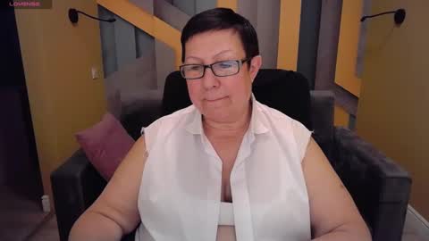 Snapshot of barbaraturners chatting on 01-25-25, 03:19 barbaraturners online show from 01-25-25, 03:19