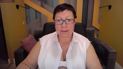 Snapshot of barbaraturners chatting on 01-27-25, 12:54 barbaraturners online show from 01-27-25, 12:54