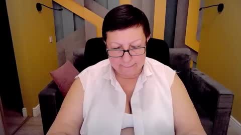 Snapshot of barbaraturners chatting on 02-17-25, 12:32 barbaraturners online show from 02-17-25, 12:32